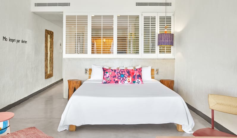 Couple Privilege Suite Sea View